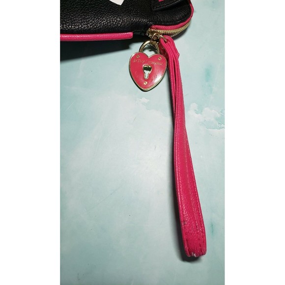 Betsey Johnson Purse Hand Bag Meow Wristlet Vegan Leather Cat Kitty GUC Pink - Picture 5 of 6
